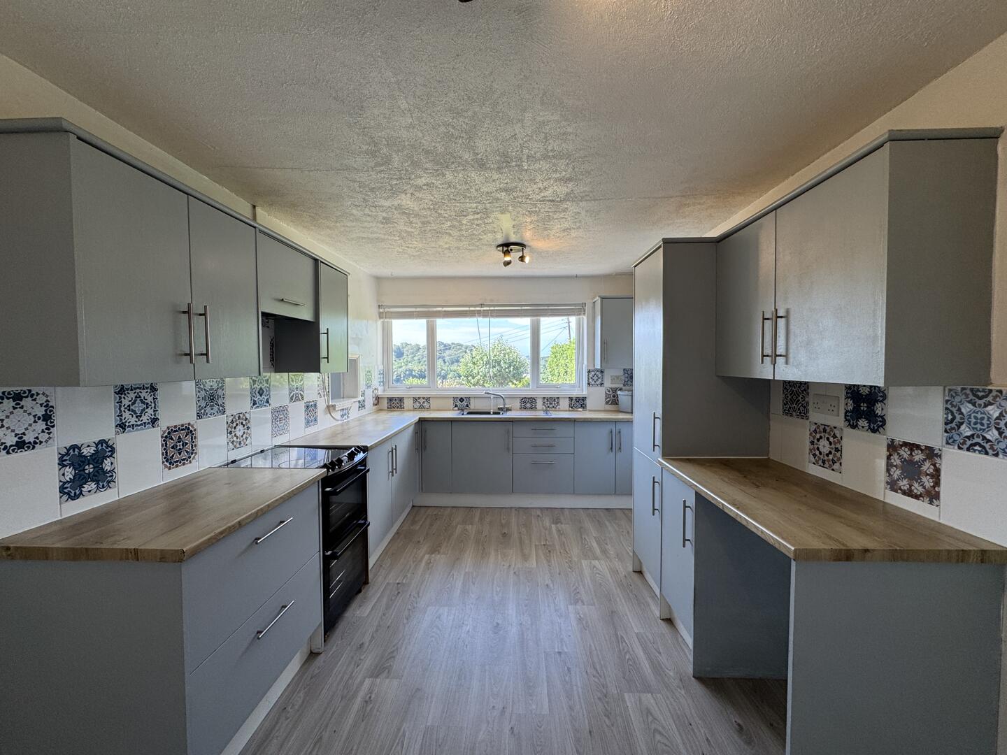 Carne Meadows, Tresillian, Truro